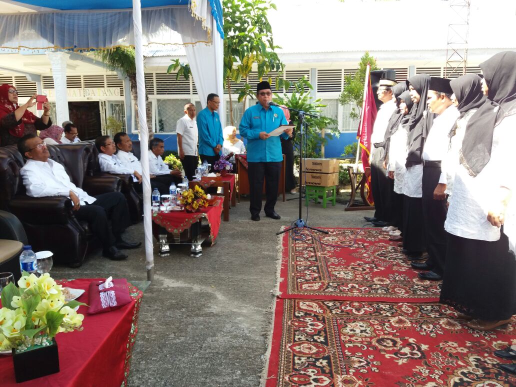 Pelantikan Pengurus Daerah Ikatan Perpustakaan Indonesia (IPI) Kabupaten Solok Pelantikan Pengurus Daerah Ikatan Perpustakaan Indonesia (IPI) Kabupaten Solok