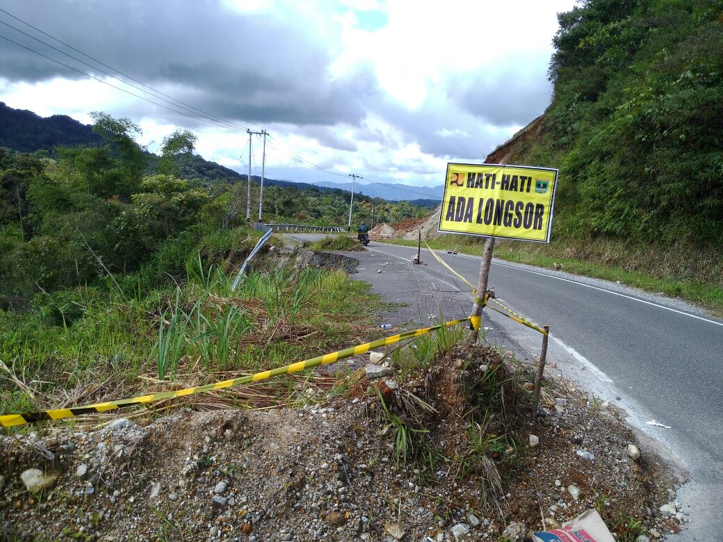 Kondisi jalan di Ruas Jalan Sicincin Malalak (Simp. Koto Mambang - Balingka)