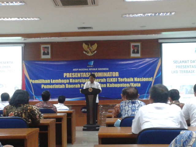 Presentasi Nominator Pemilihan Lembaga Kearsipan Daerah Terbaik Nasional