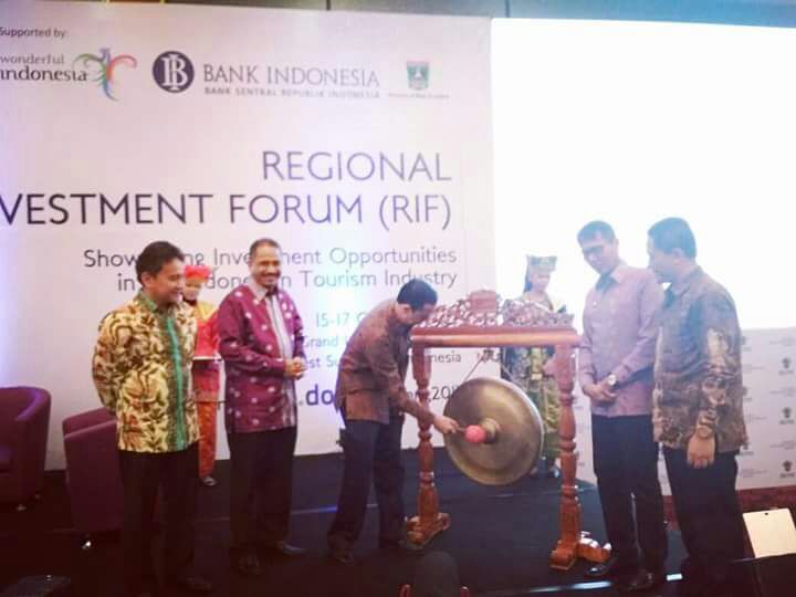 Gubernur Sumbar Hadiri Pembukaan RIF  di Padang