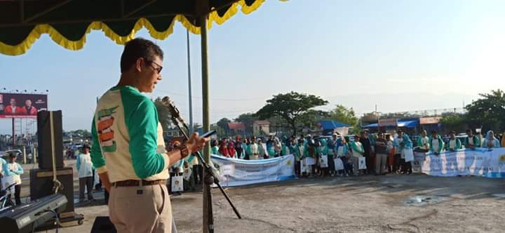 Peringatan Hari Peduli Sampah Nasional, Gubernur Sumbar Bentuk Komunitas Plogging