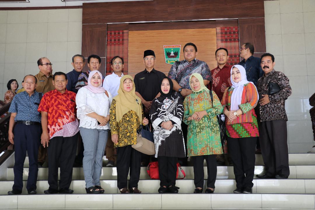Pemprov Sumbar Menerima Kunjungan DPRD Provinsi Jawa Tengah