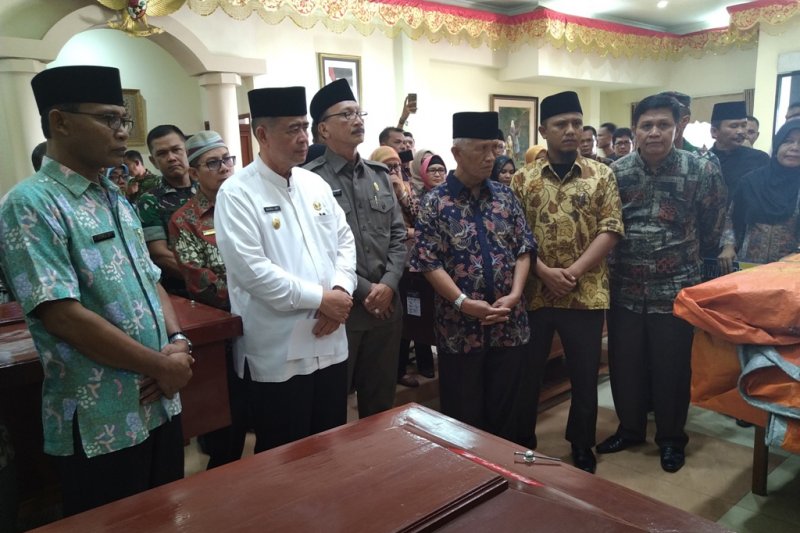 Wagub Sumbar Tunggu Kedatangan Jenazah Korban Wamena