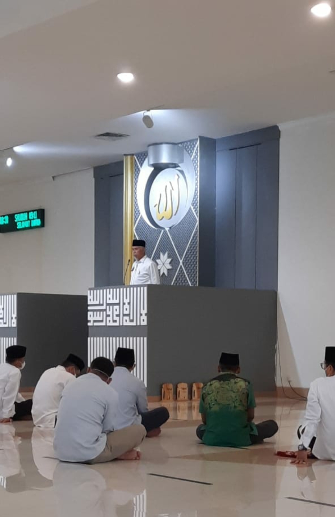 Gubernur Mahyeldi Himbau ASN Hidupkan Masjid dan Berikan Pelayanan Terbaik Untuk Masyarakat