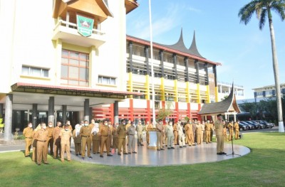 Apel Perdana, Gubernur Sumbar Mahyeldi Ajak ASN Kerja Ikhlas dan Bangun Superteam, bukan Superman