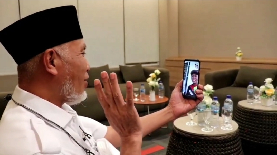 Yalatif Raih Emas Cabor Gantole, Gubernur Mahyeldi Ucapkan Selamat Melalui Video Call