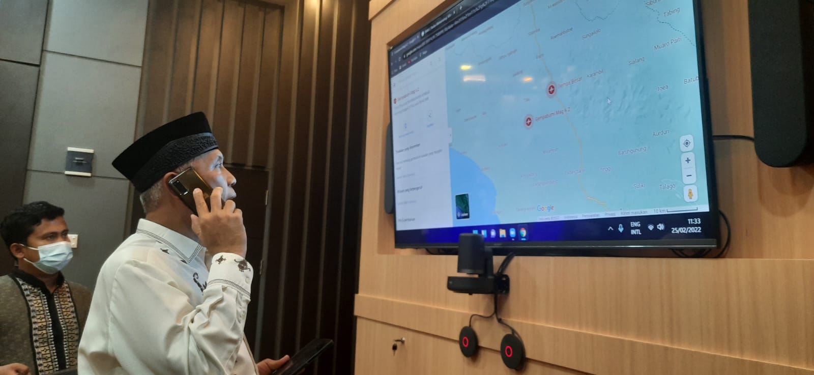 Gerak Cepat Atasi Dampak Gempa, Gubernur Mahyeldi Kirim Bantuan dan Bertolak ke Lokasi