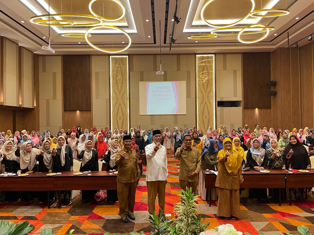 Gubernur Mahyeldi Ajak Kader PKK Aktif Mencegah Stunting