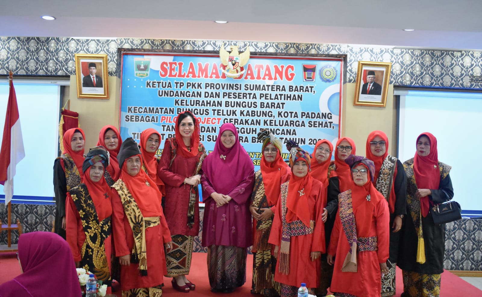 TP. PKK Sumbar Luncurkan Kelurahan Bungus Barat Sebagai Pilot Project GKSTTB