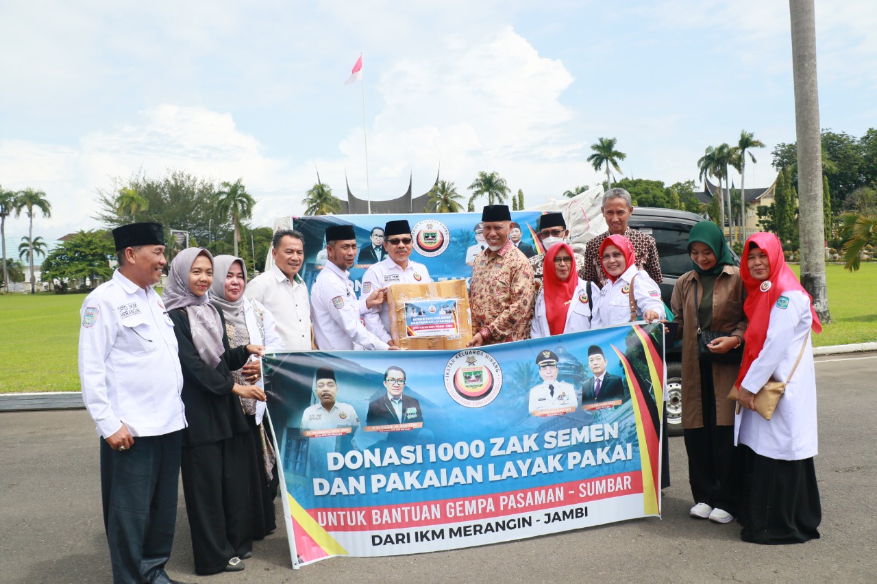 IKM Merangin Bantu 1.000 Sak Semen Untuk Korban Gempa Pasaman dan Pasbar