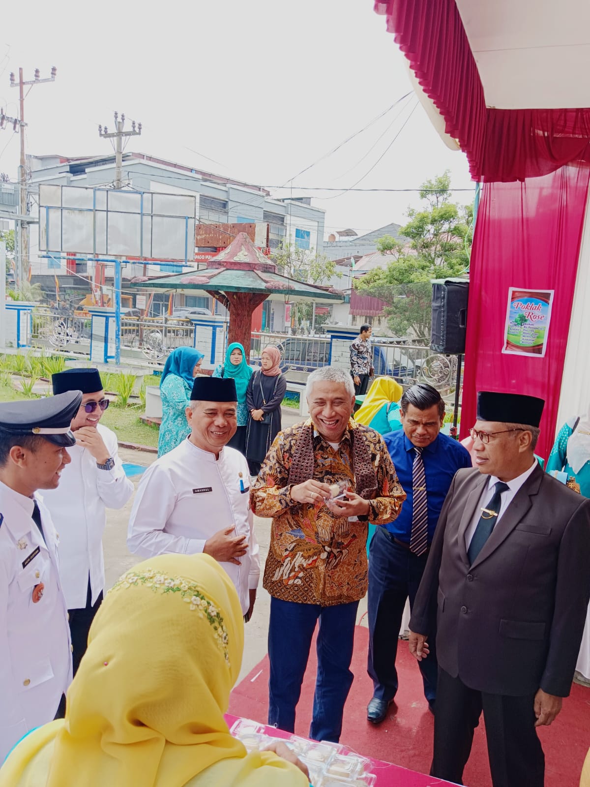 Terbaik di Sumbar, Kelurahan Kubu Gulai Bancah Dinilai Lansung Oleh Tim Nasional Kemendagri