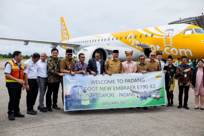 Pemprov Sumbar Sambut Secara Resmi Penerbangan Perdana Singapura-Padang 