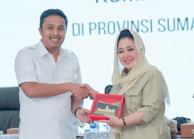 Titiek Soeharto Kunjungan Kerja ke Sumbar, Apresiasi Potensi Daerah dan Dukungan bagi Wagub Vasko